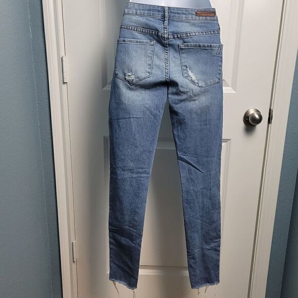 ARTICLES OF SOCIETY Distressed Jeans - Picture 6 of 11